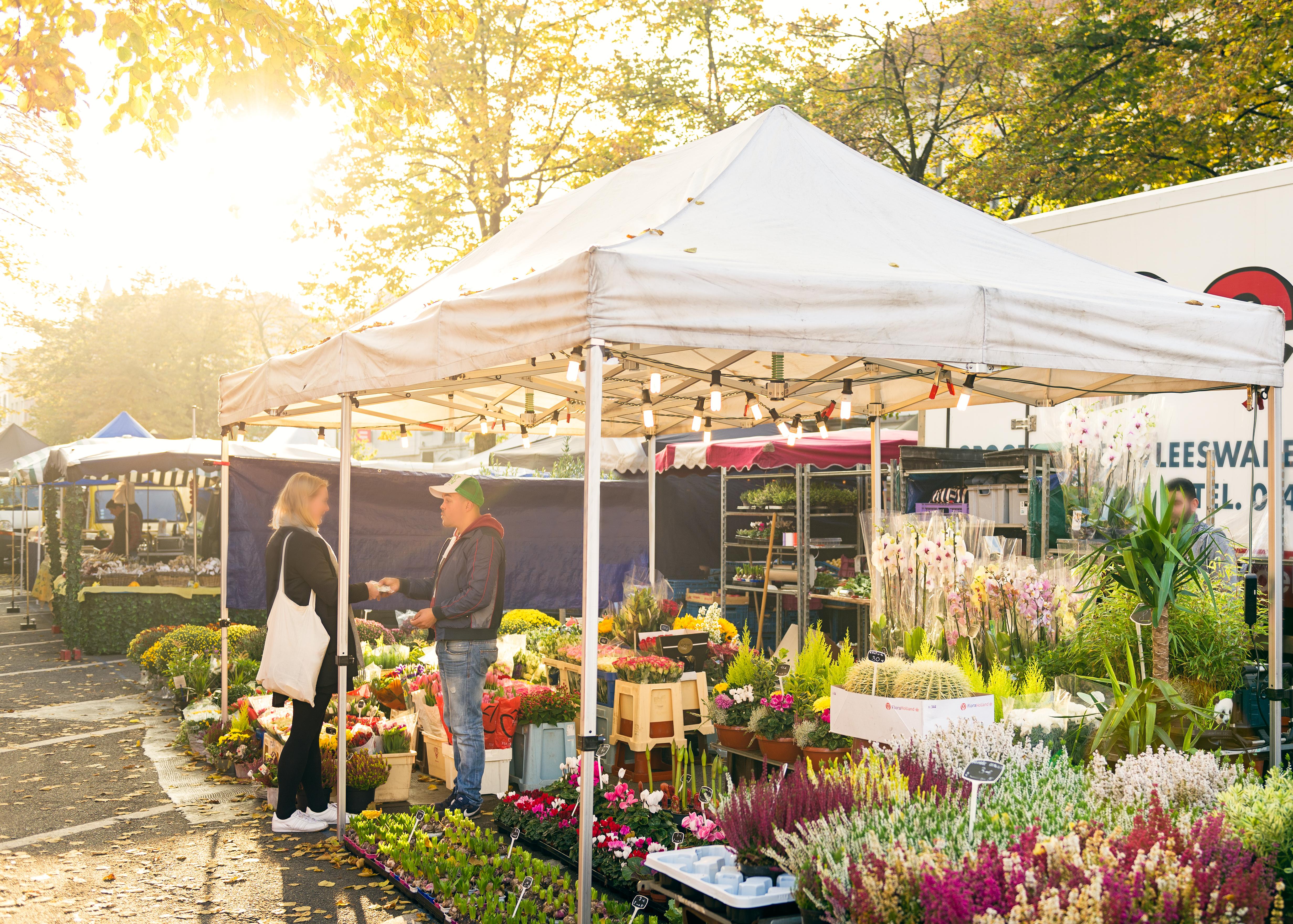 호텔 르 샤틀랭 브뤼셀 외부 사진 Flower Market